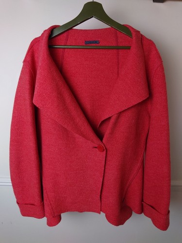 Oska 100 boiled virgin wool - 100%,